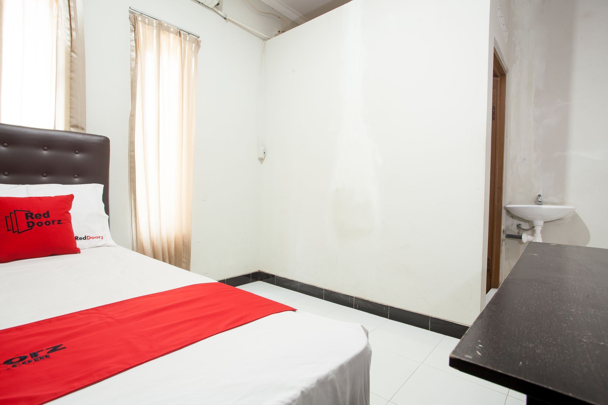 Reddoorz @ Sawojajar Hotel Malang Exterior photo